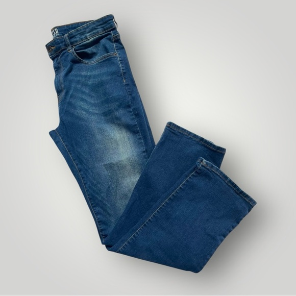 Lazer Straight Fit Blue Jeans 34”x32” - Picture 8 of 13